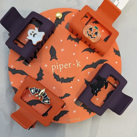 Piper K | Accessories | Set Of 4 Hair Clips For Halloween  display picture 1
